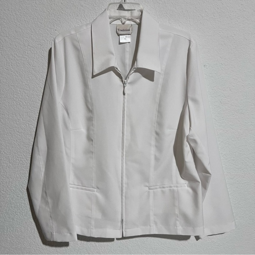 Tradition White Blazer Dress Jacket Zip Front  Pockets New Size 16